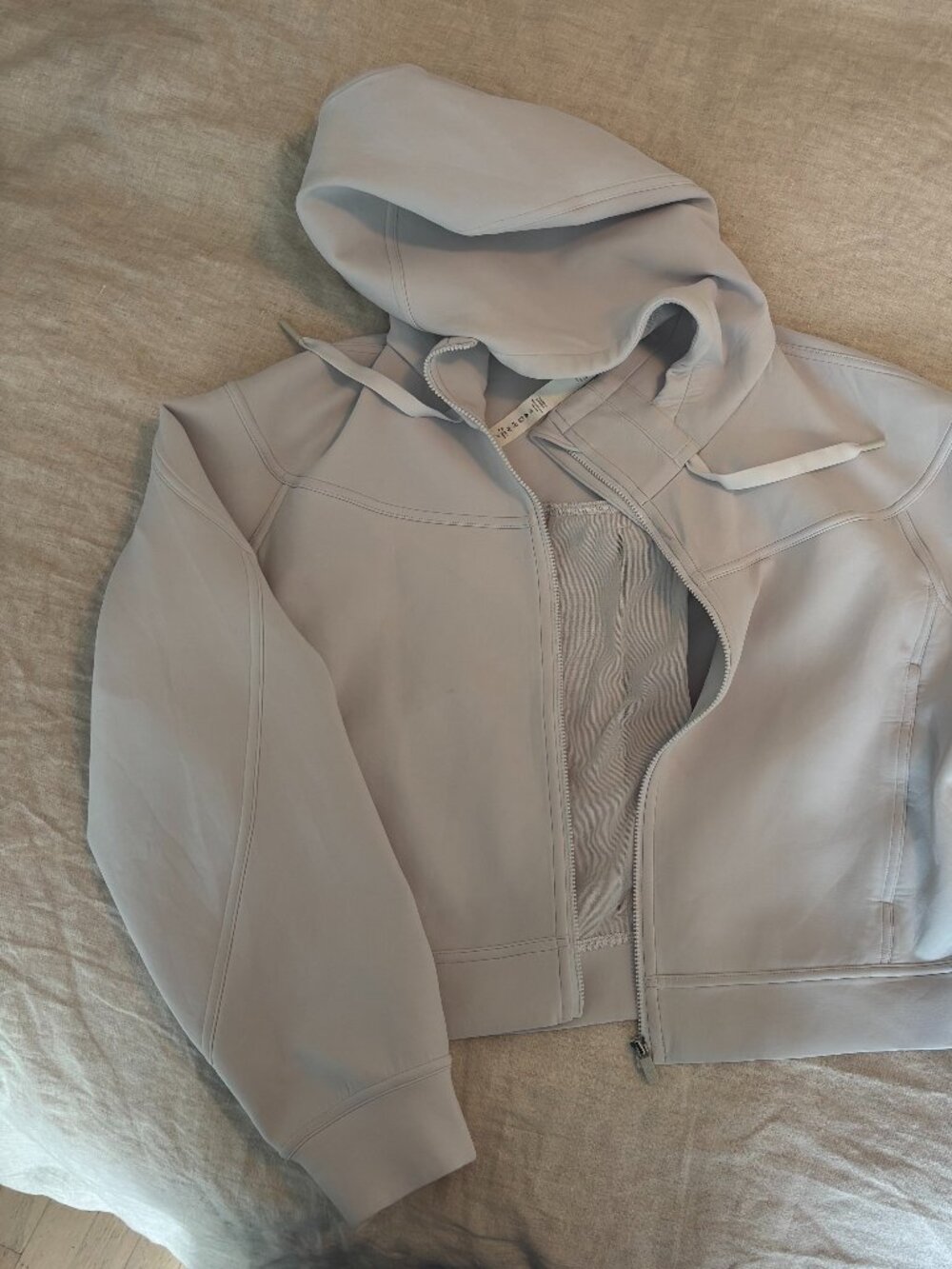 Lululemon cropped jacket